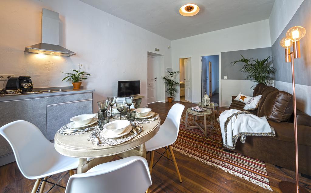 Selecta Apartments Los Venerables Севилья Номер фото